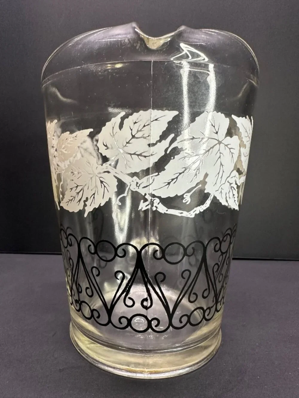 Vtg Bartlett Collin's Style Glass Pitcher Etched Grapevine Design 8.25